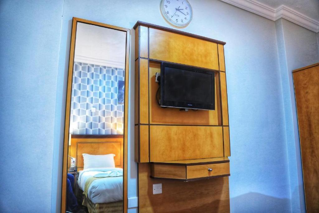 Manart Al Misk Hotel Мекка Экстерьер фото